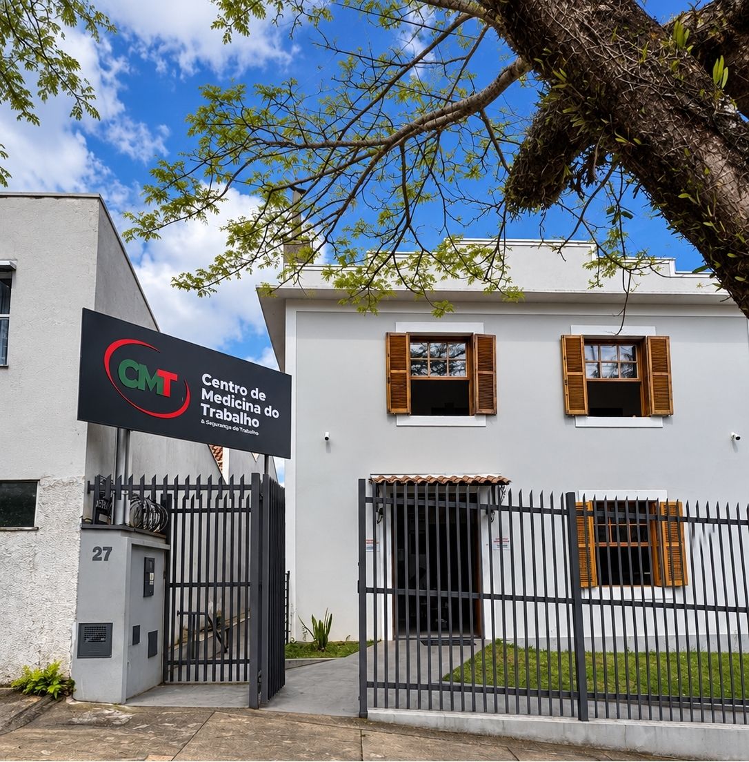 Entrada da CMT — Centro de Medicina do Trabalho